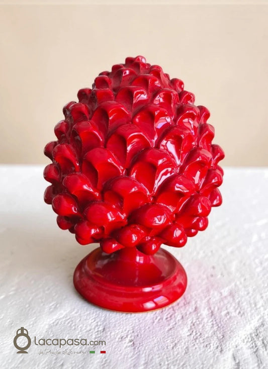 Rote Keramik-Pinie